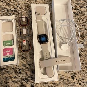 Apple Watch series 5, Gold 40mm